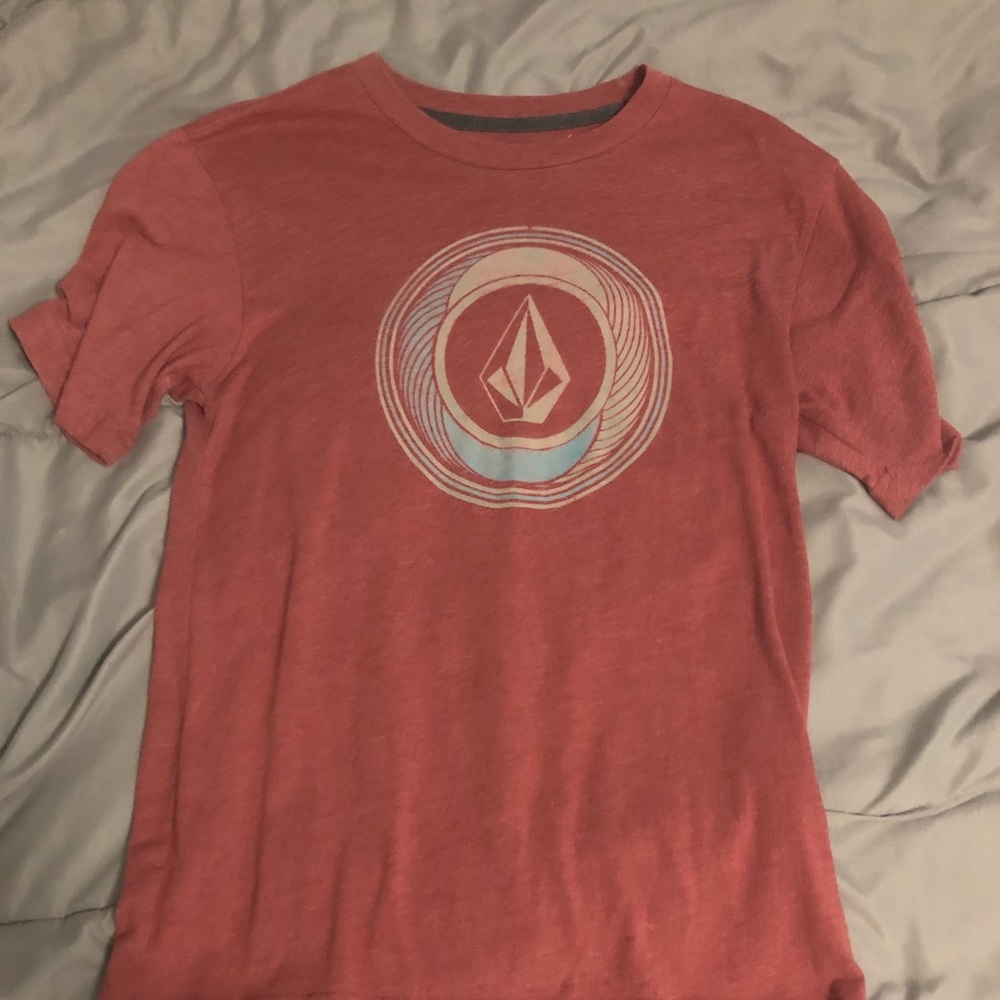 Volcom t shirt size youth large